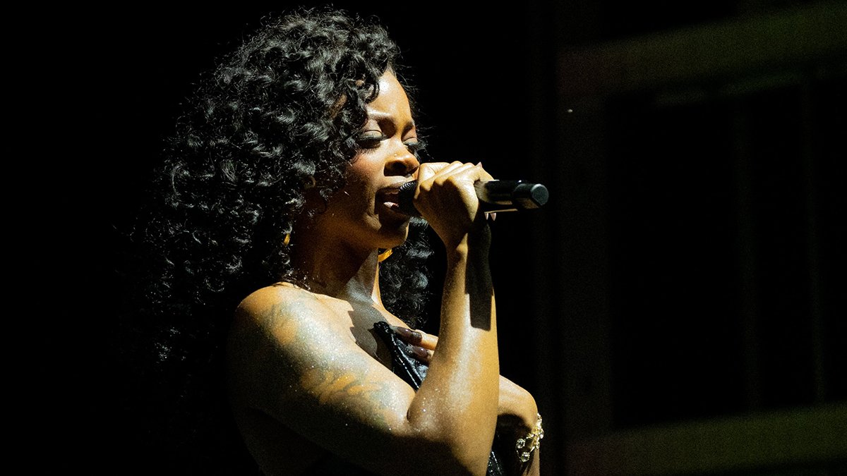Ari Lennox Performing At SpelHouse NEO Soul Concert