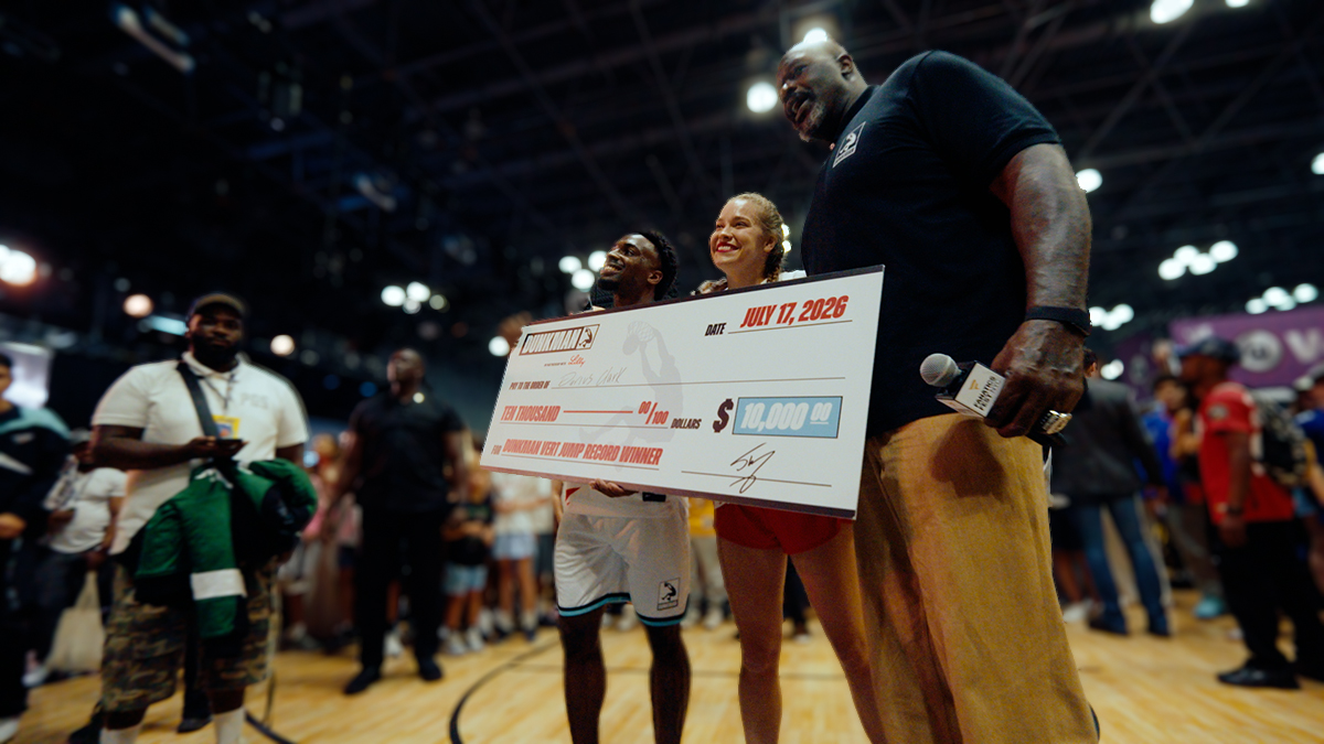 DUNKMAN athlete Darius Clark set a new world record