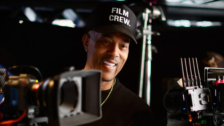 Emmai Alaquiva On Set (Photo by Sydney Martin)