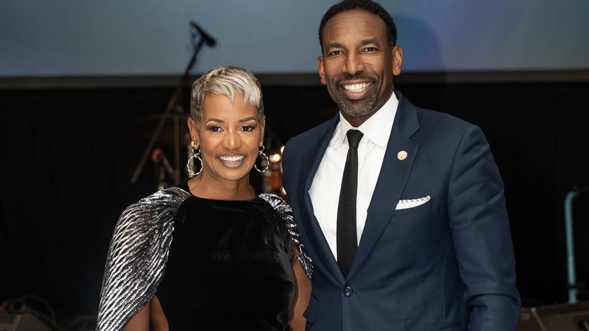 Joy Rohadfox with Atlanta Mayor Andre Dickens